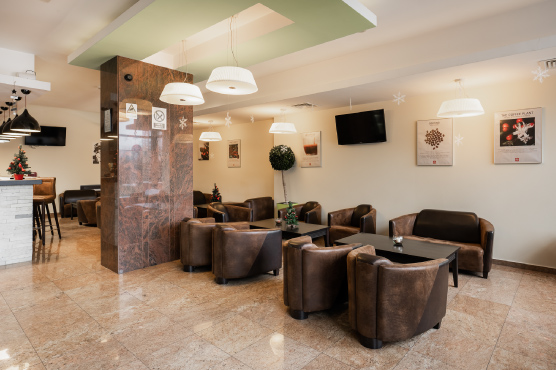 Hotel Carpati Predeal - Cafenea